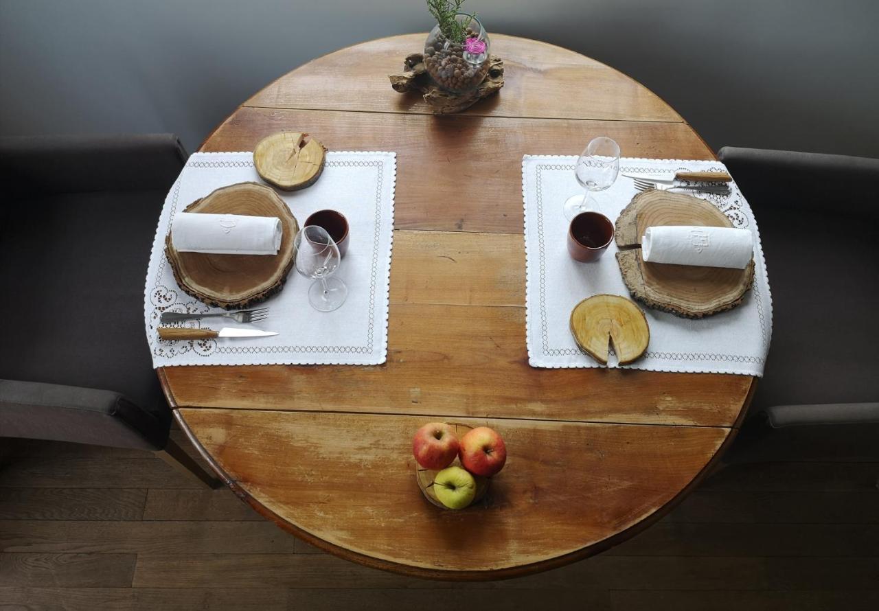 La Maison Fleur De Frangipanier Saint-Genix-sur-Guiers Ngoại thất bức ảnh