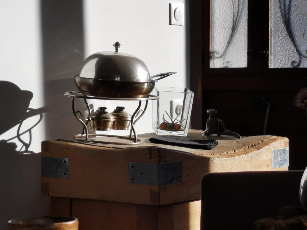La Maison Fleur De Frangipanier Saint-Genix-sur-Guiers Ngoại thất bức ảnh