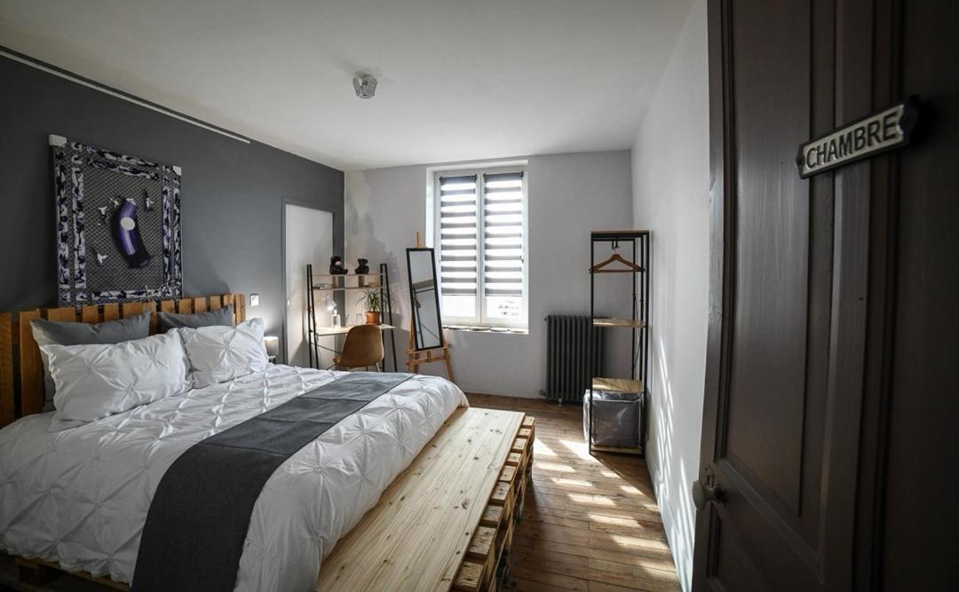 La Maison Fleur De Frangipanier Saint-Genix-sur-Guiers Ngoại thất bức ảnh